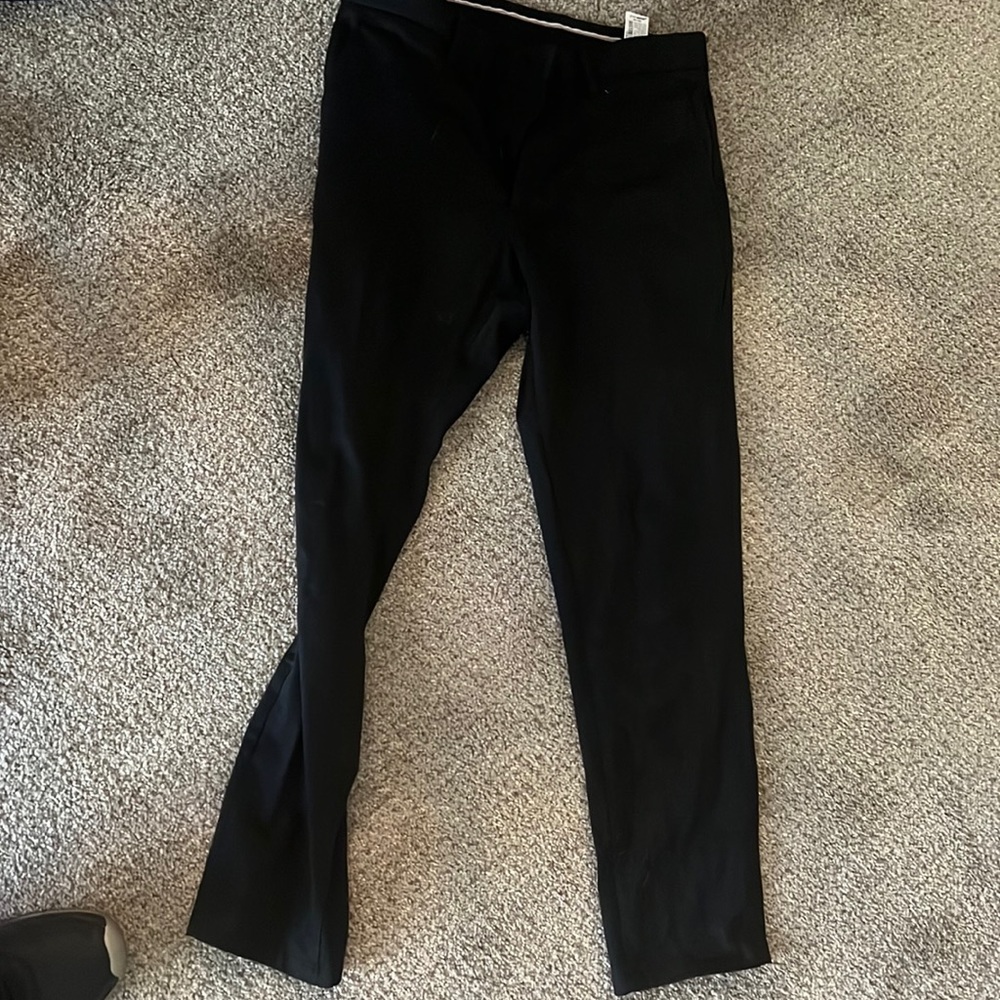 Men’s dress pants size 28 from Zabra